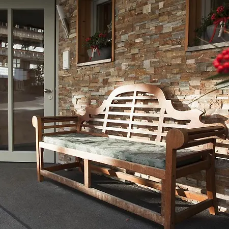 Haus Sonneneck - In & Out 公寓 *