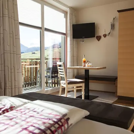 Apartment Haus Sonneneck - In & Out